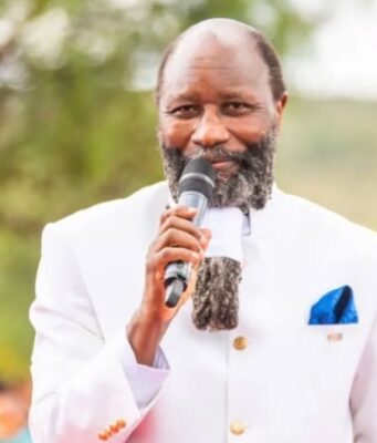 Ruto will rule Kenyans forever,He is the most loved leader chosen by God for Kenyans,i saw it in a dream-Owuor